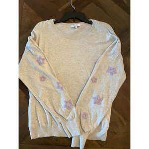 j. Society New York Women's Gray Balloon Slleve Sweater with Purple Stars Size L